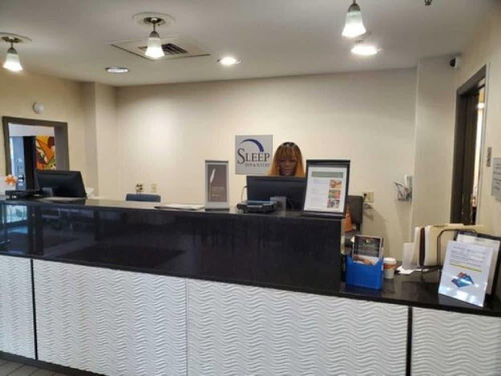 Sleep Inn & Suites BWI Airport Brooklyn Park Екстер'єр фото