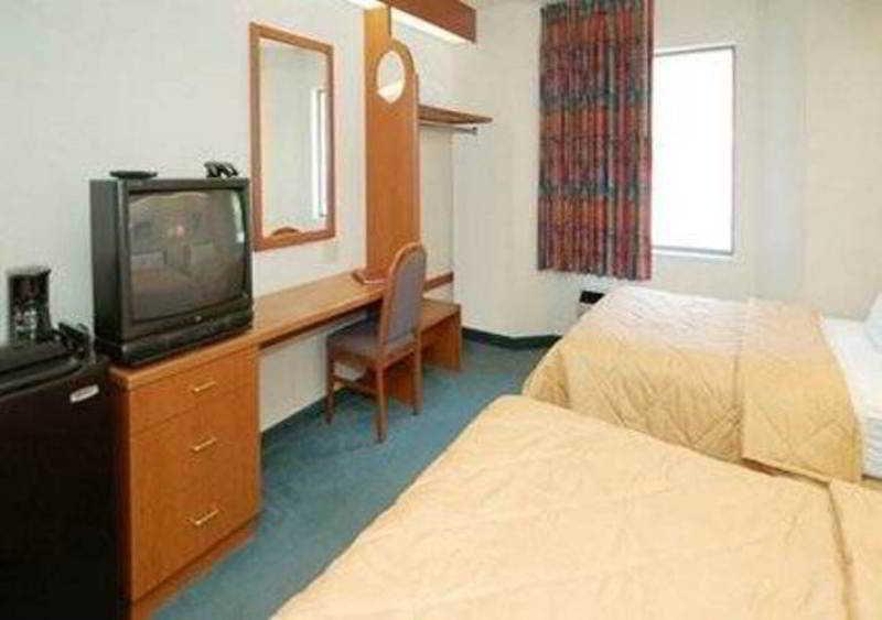 Sleep Inn & Suites BWI Airport Brooklyn Park Екстер'єр фото