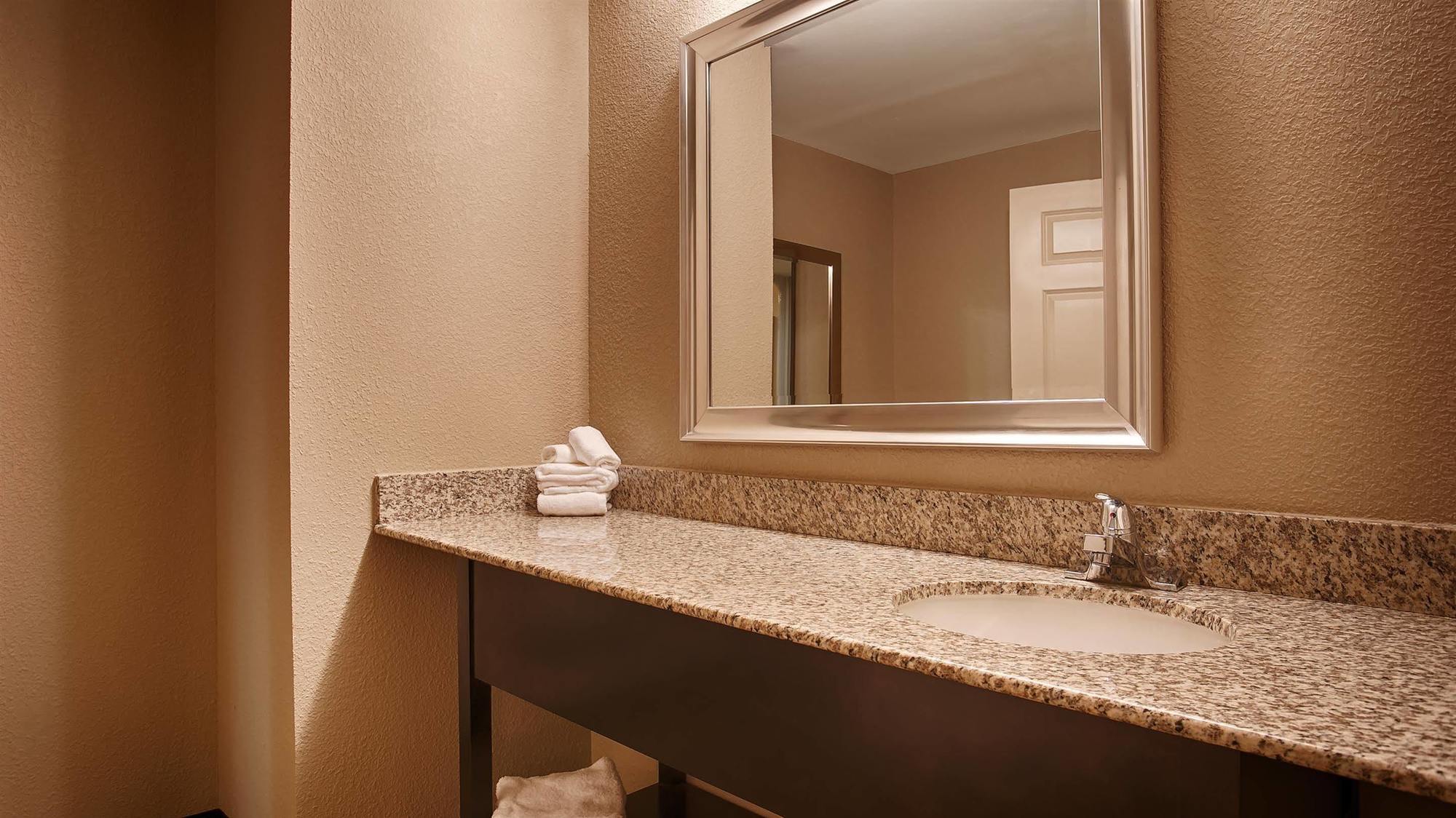 Sleep Inn & Suites BWI Airport Brooklyn Park Екстер'єр фото
